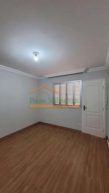 2-bedroom apartment with a washing machine in Curitiba