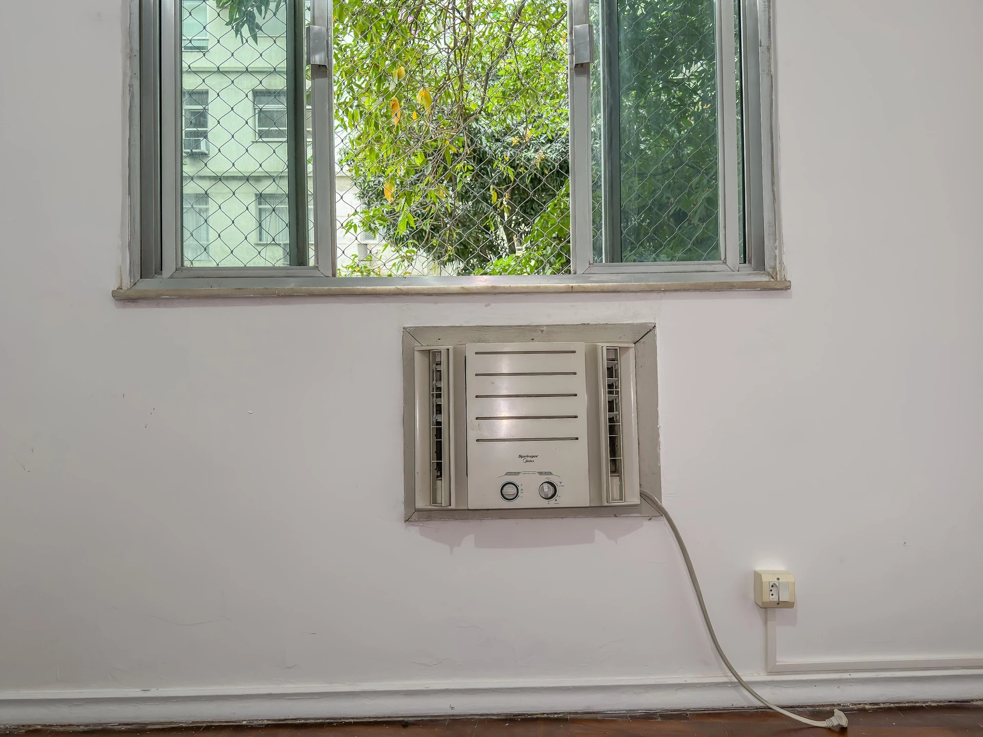 Mountain view in a 2-bedroom apartment, 76 m² — photo 38