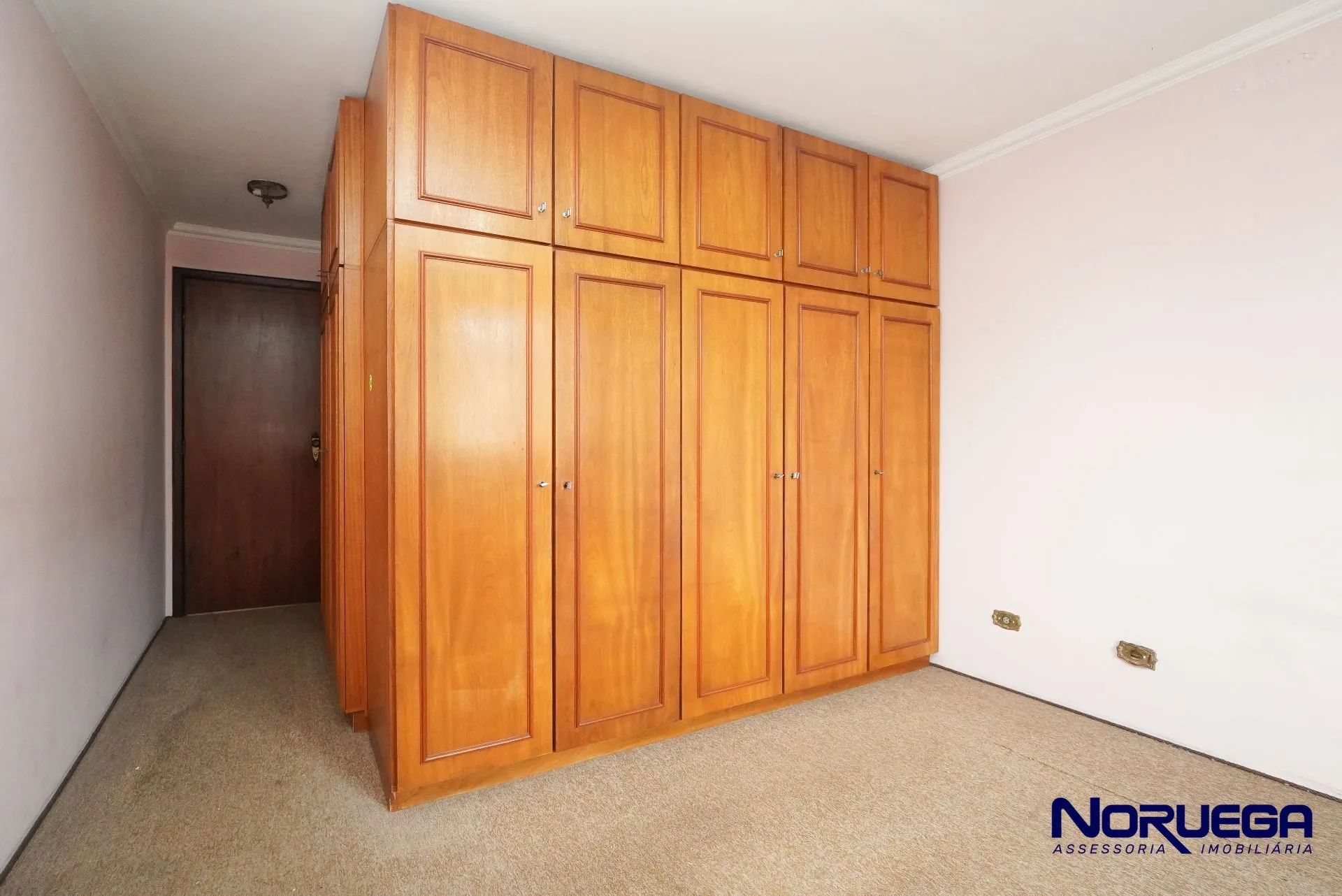 Ванна и 2 спальни: дом 140 м² — photo 18