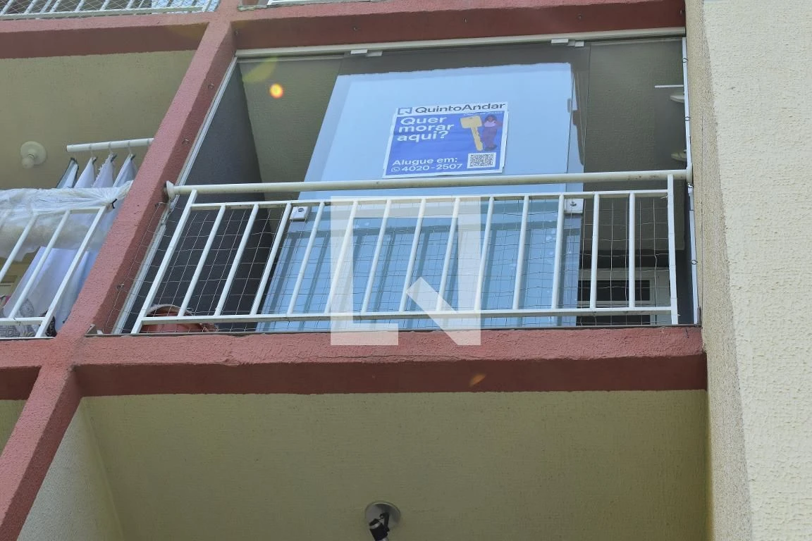 2-bedroom apartment with a washing machine in Curitiba — photo 31
