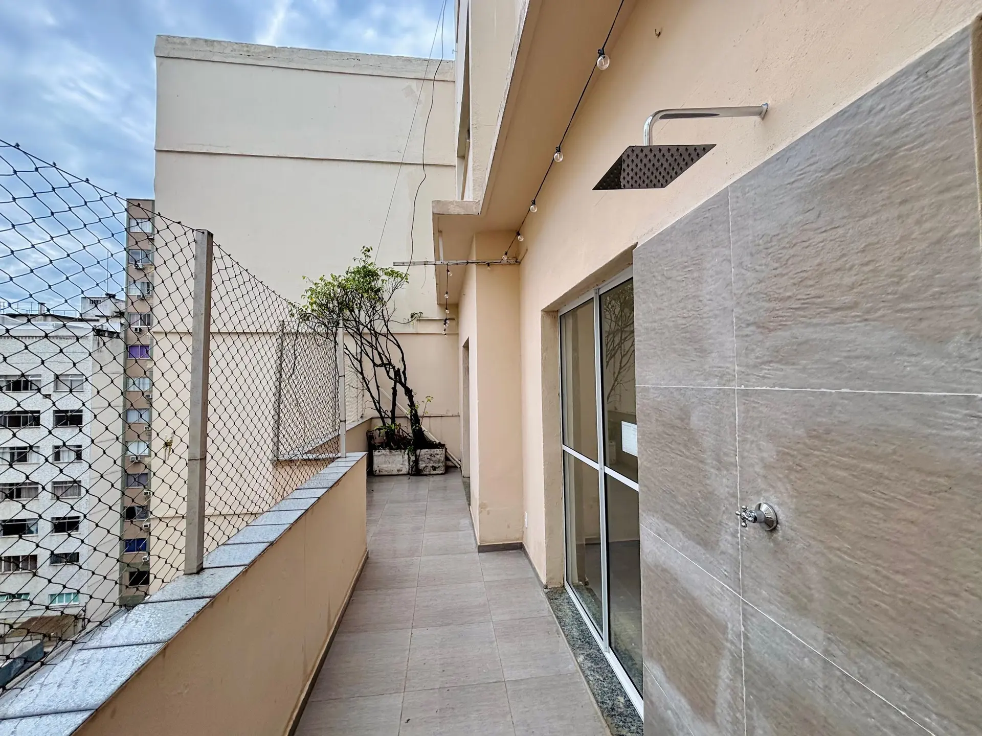 Apartamento com 3 quartos, 1 suíte e varanda — photo 24