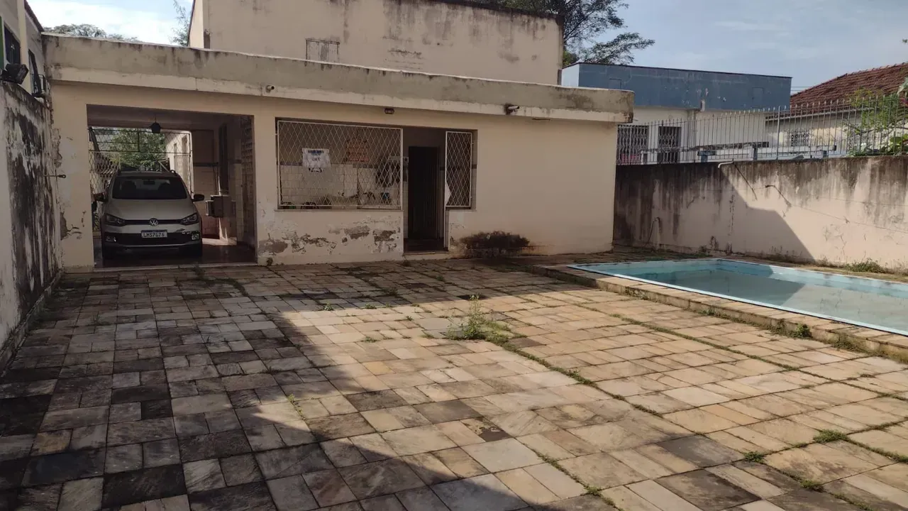 Furnished house with 4 bedrooms and 2 bathrooms — photo 9