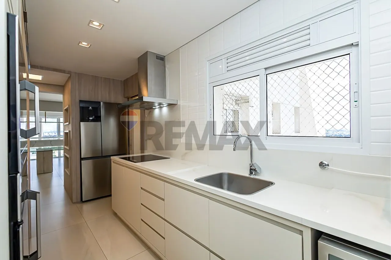 113 m² furnished apartment with 2 bedrooms and open-plan kitchen — photo 5