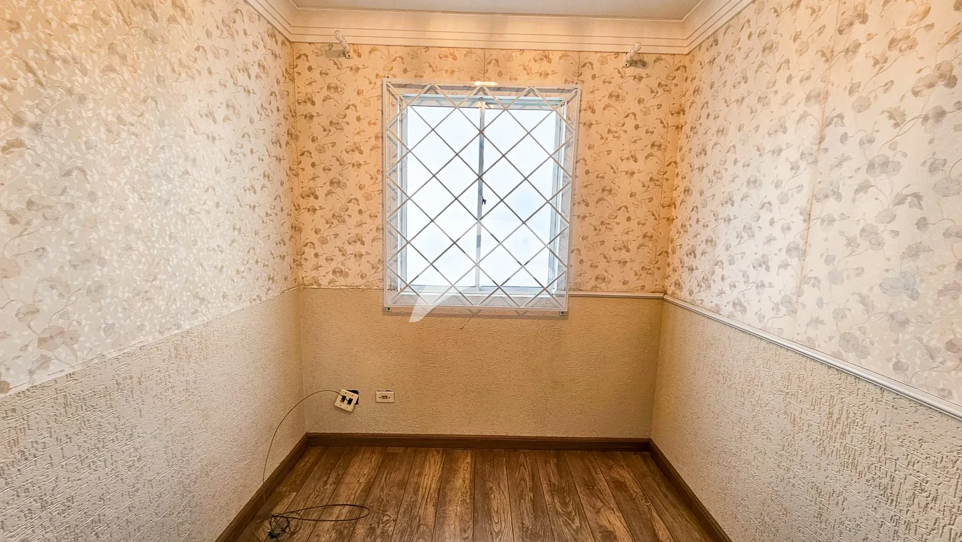 Квартира на першому поверсі з 2 спальнями та закритою кухнею — photo 7