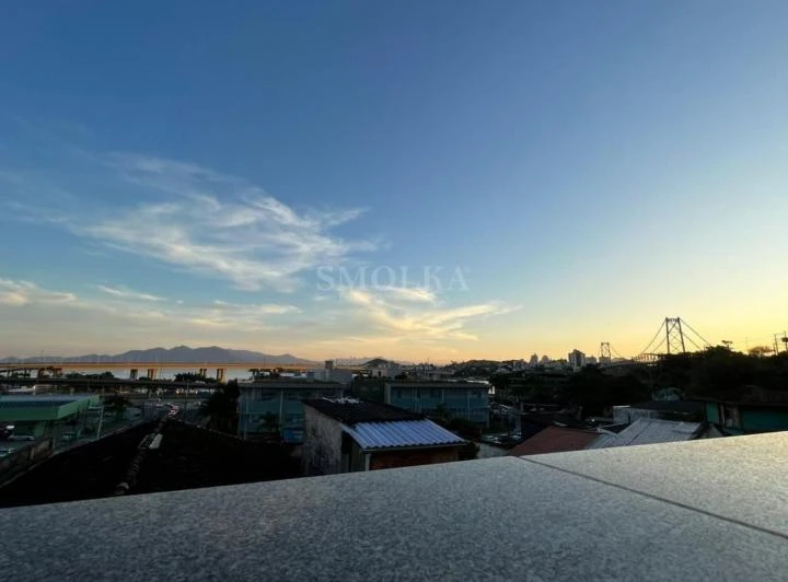 Spacious 320 m² apartment with 8 bedrooms and 4 spots — photo 6