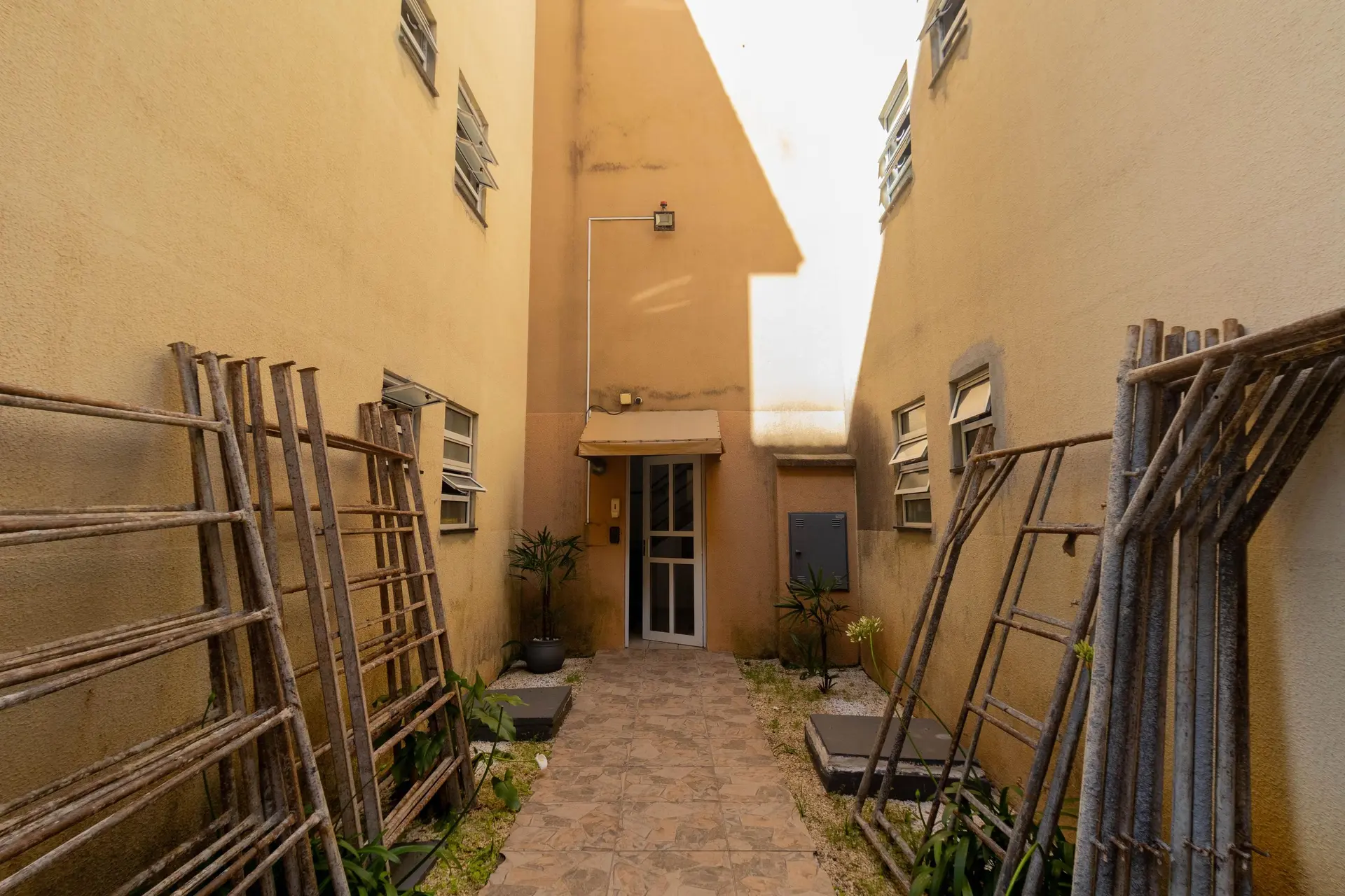 2-bedroom, 44 m² apartment in Curitiba — photo 3