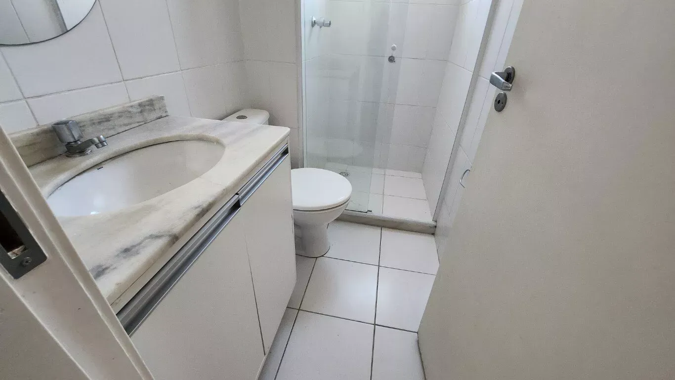 Wood or laminate floors in a 2-bedroom apartment, 53 m² — photo 13