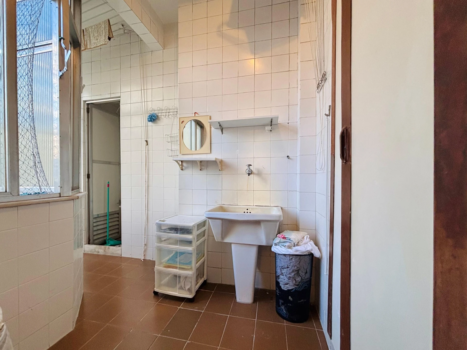 Apartamento mobiliado com 3 quartos e 2 banheiros — photo 10