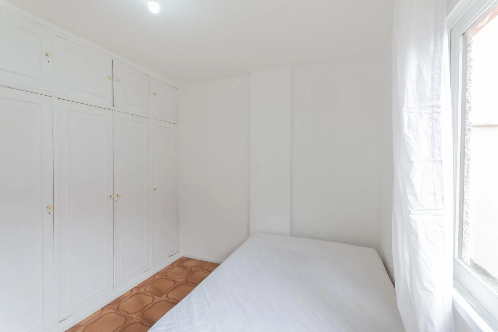 3-bedroom apartment with a home office — photo 25