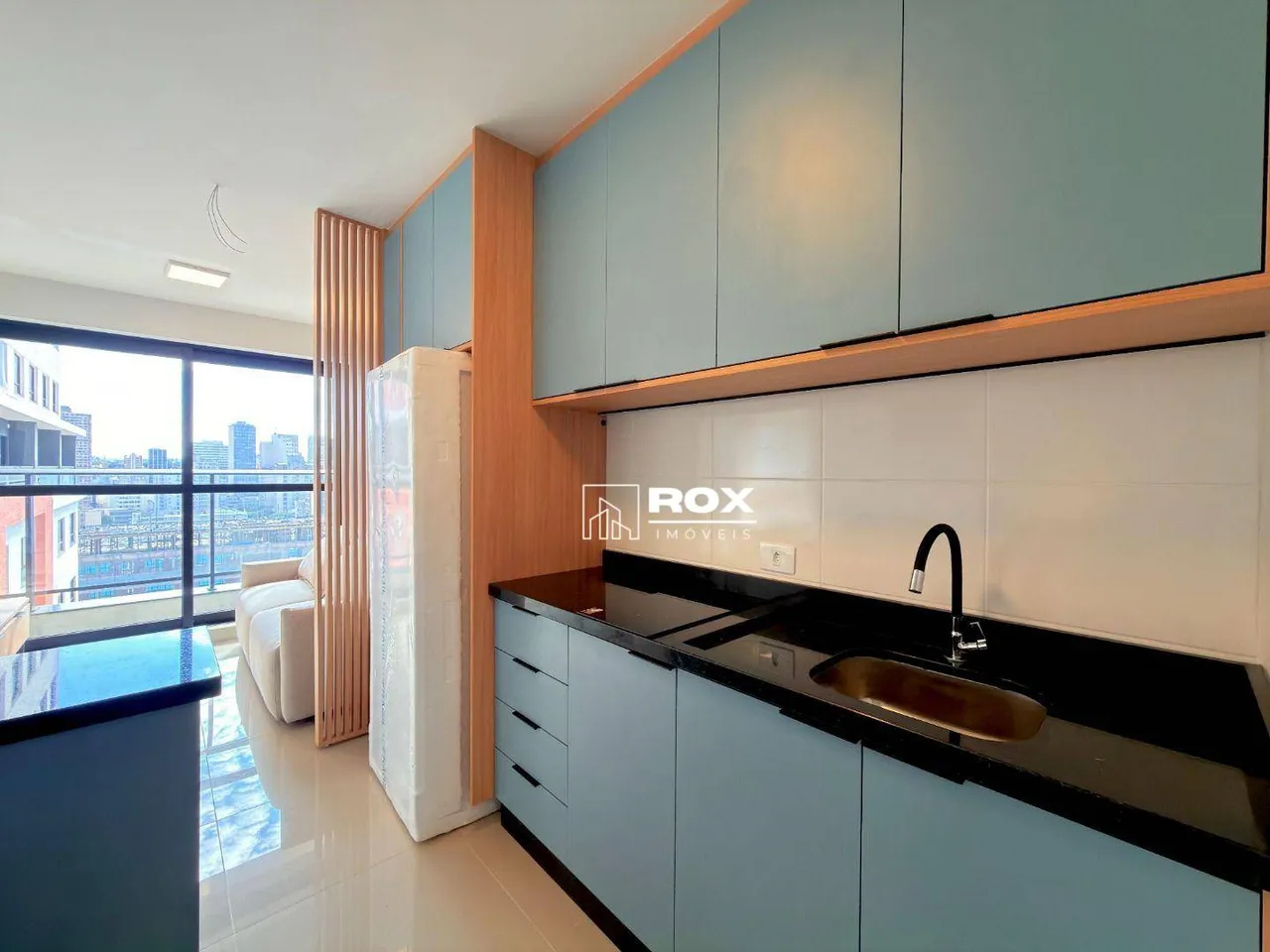 Furnished 1-bedroom apartment with a private BBQ — photo 6