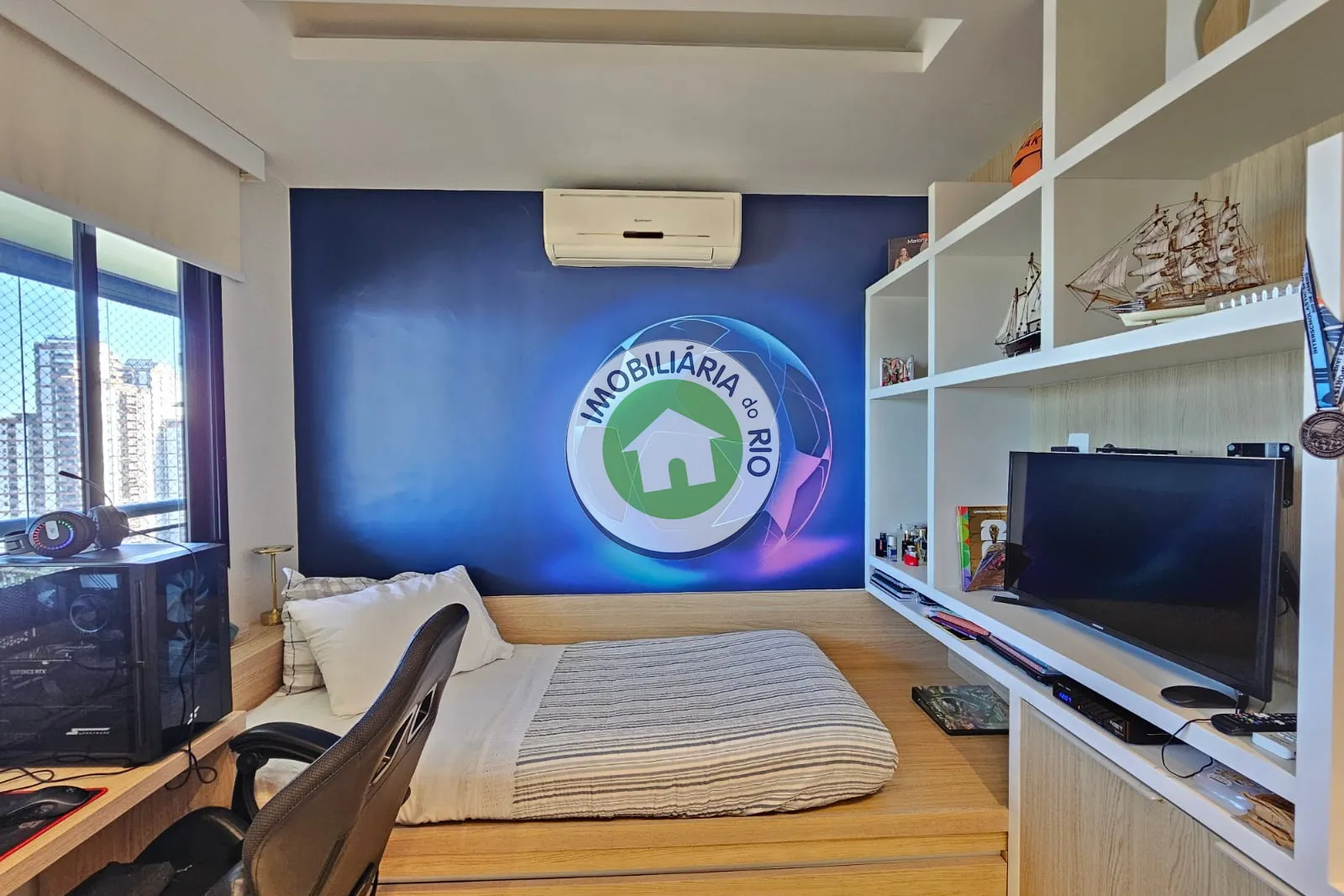 Apartment with 3 bedrooms, 4 bathrooms and a separate kitchen — photo 41