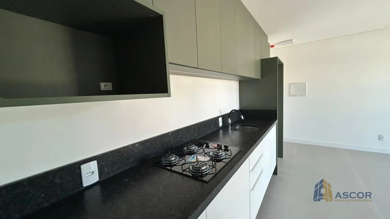 Furnished 1-bedroom apartment with open kitchen and grill — photo 9