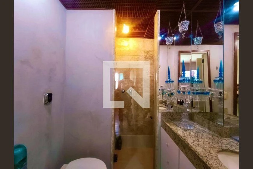 127 m² apartment with 3 en-suite bedrooms and balcony — photo 43