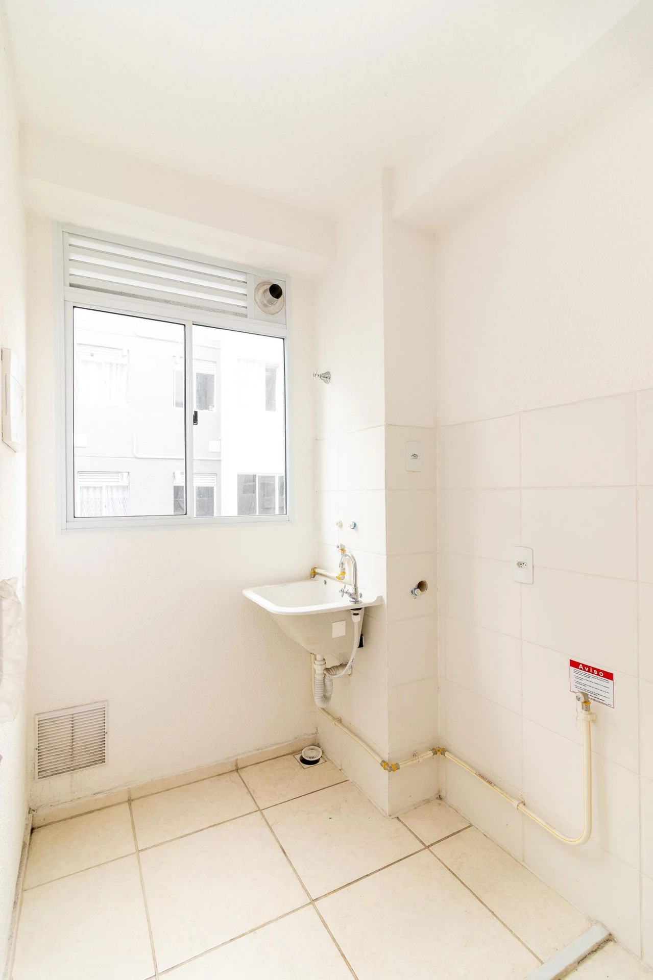 Apartamento com 2 quartos e piscina no condomínio — photo 49