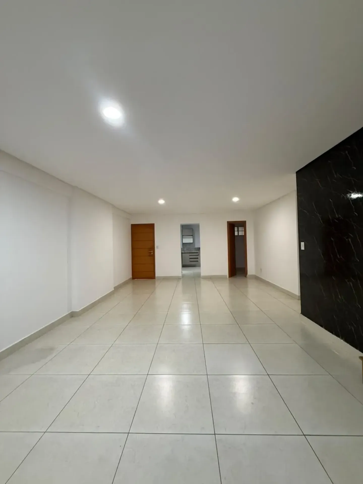 Приватное барбекю и 3 спальни: квартира 122 м² — photo 22
