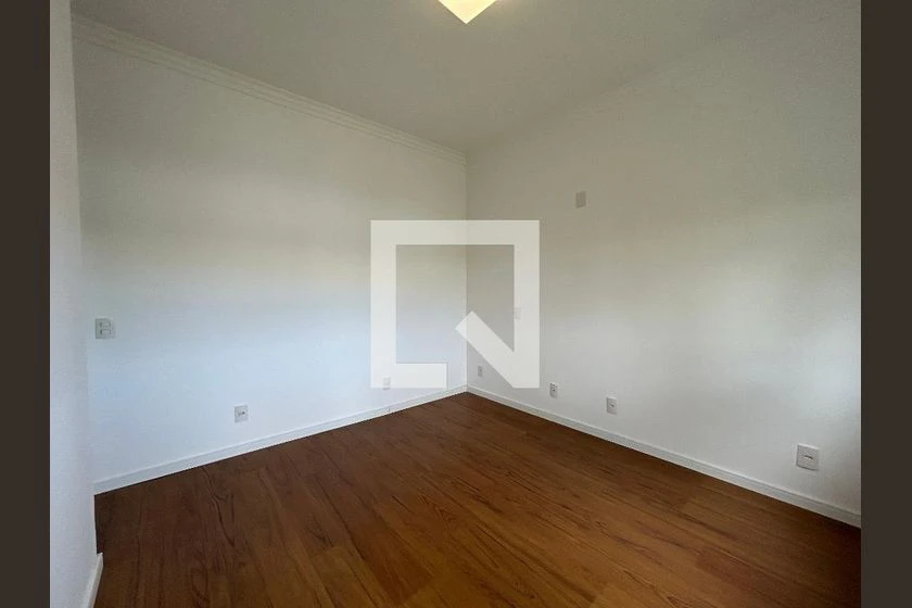 Casa com 4 quartos e jardim privativo — photo 7