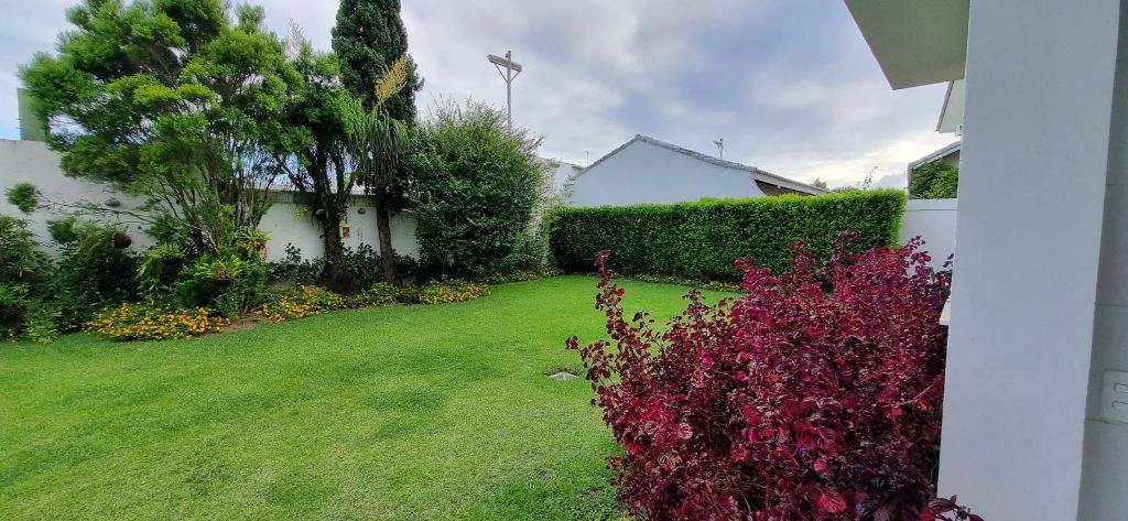Casa mobiliada com 4 suítes e 720 m², perto do lazer — photo 16