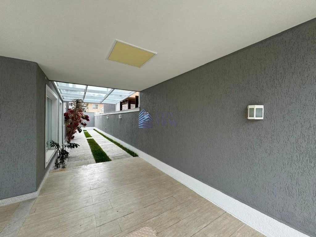 House with 5 bedrooms and 360 m² plus 4 parking spots — photo 8