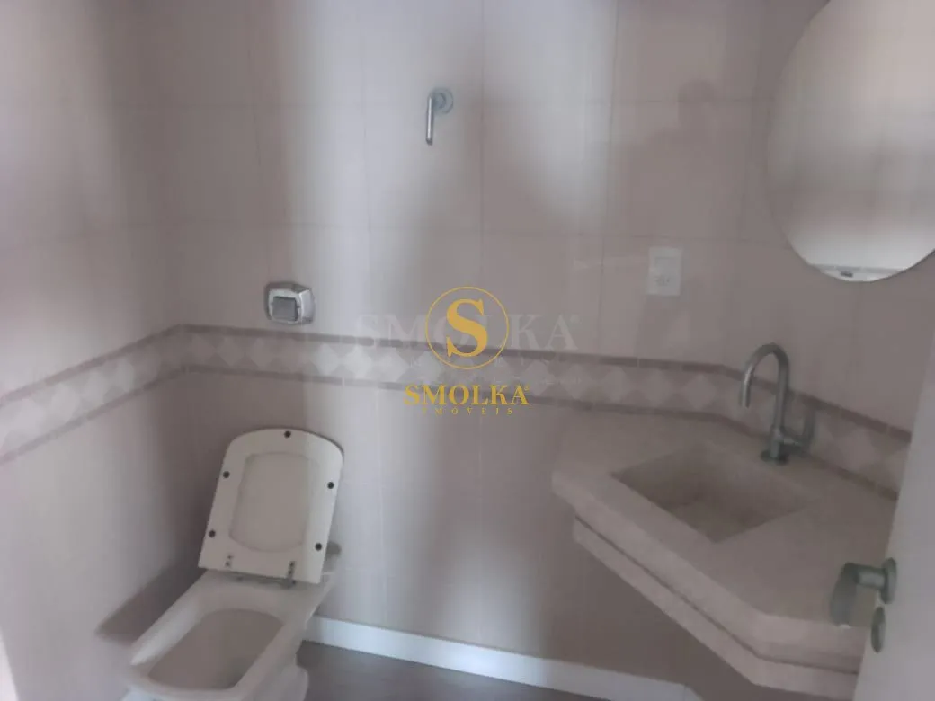 3-bedroom apartment with a water view in Florianópolis — photo 16