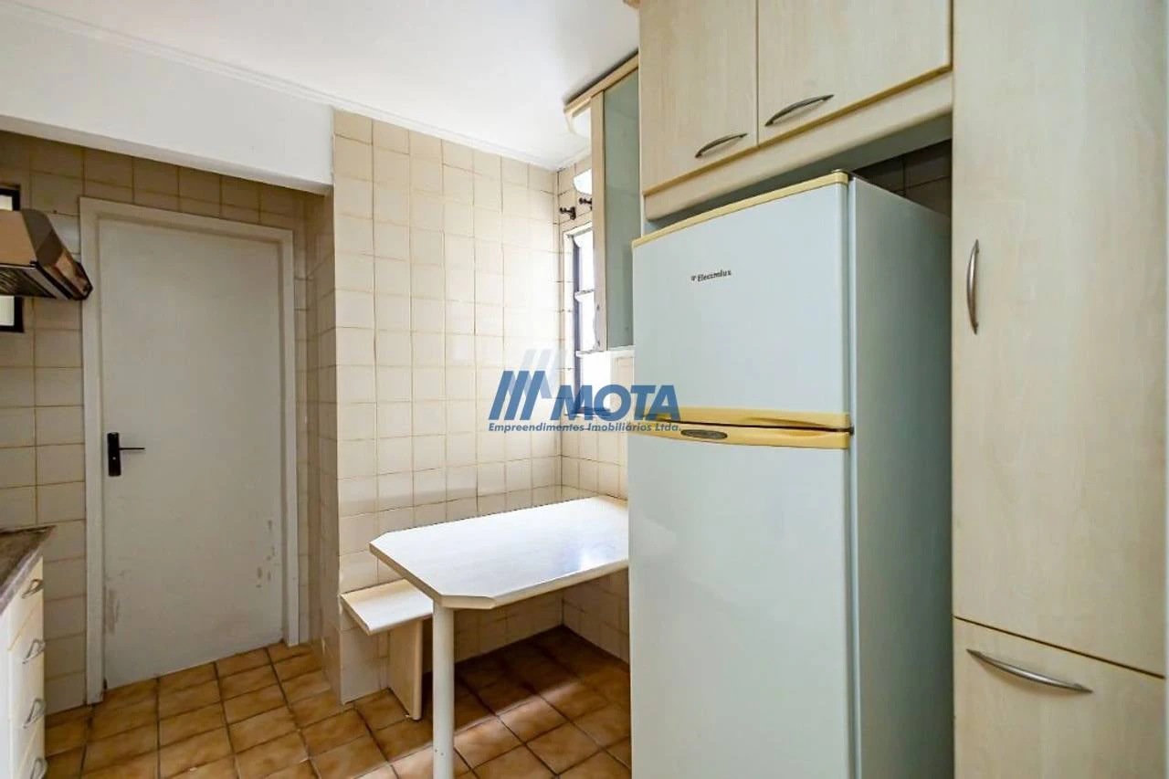 3-bedroom apartment with a home office — photo 15