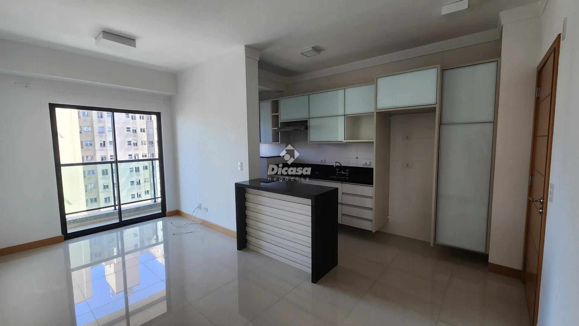 2-bedroom apartment with a grill on the balcony — photo 10