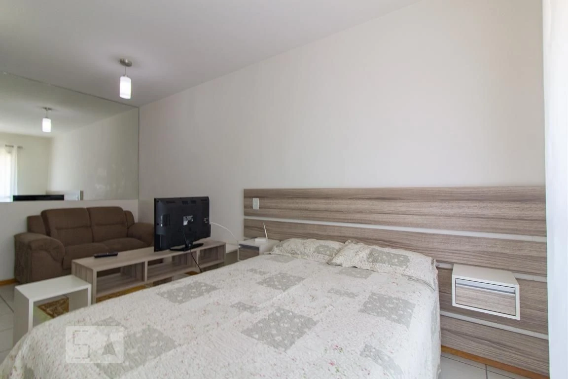 Studio de 27 m² com espaço de home office e máquina de lavar — photo 11