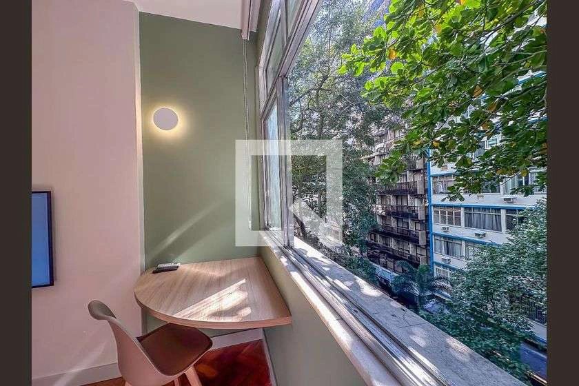 1 quarto e janelas do piso ao teto: apartamento de 40 m² — photo 19