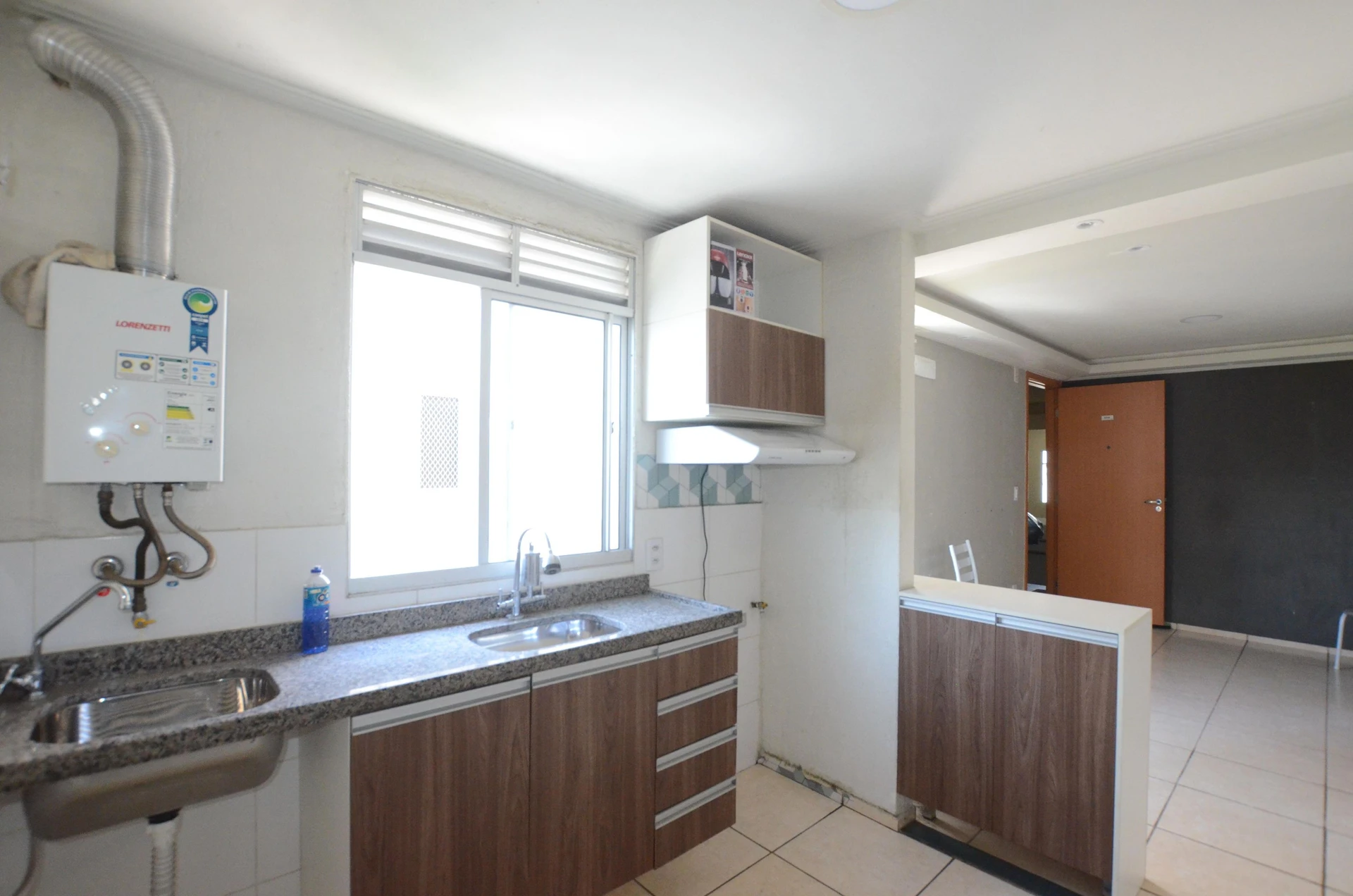 Apartamento de 2 quartos em condomínio com piscina — photo 27