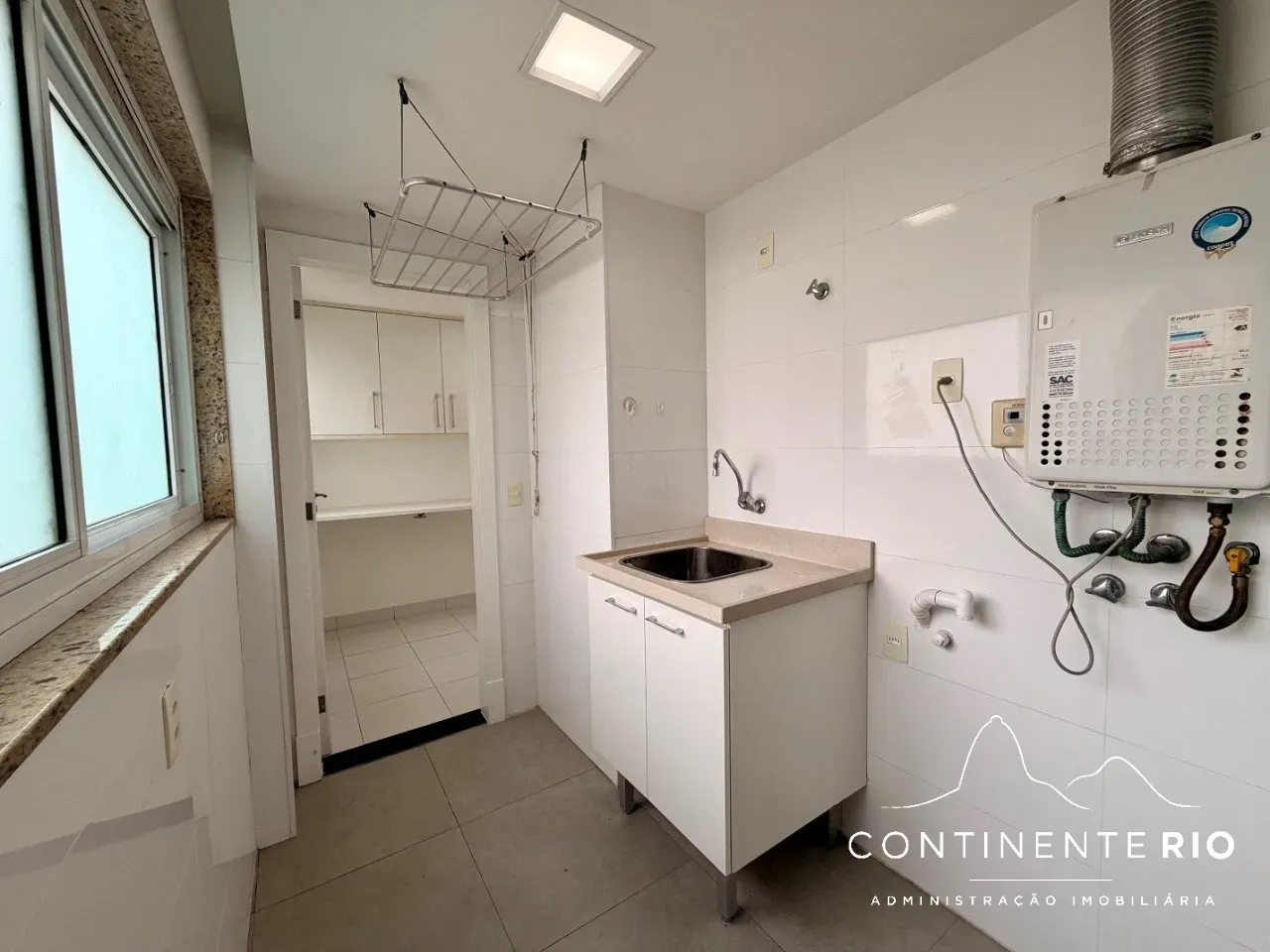 Apartamento de 4 quartos com janelas do piso ao teto, Leblon — photo 8