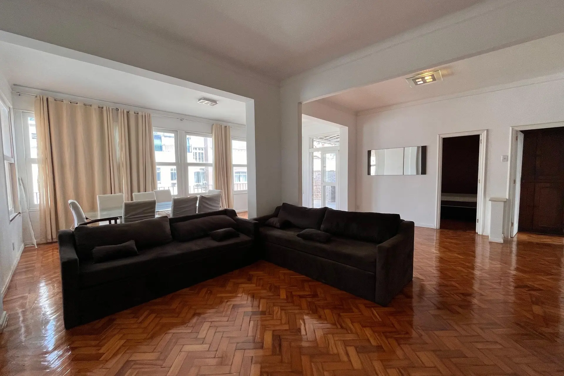 Apartamento com vista para as montanhas, Copacabana