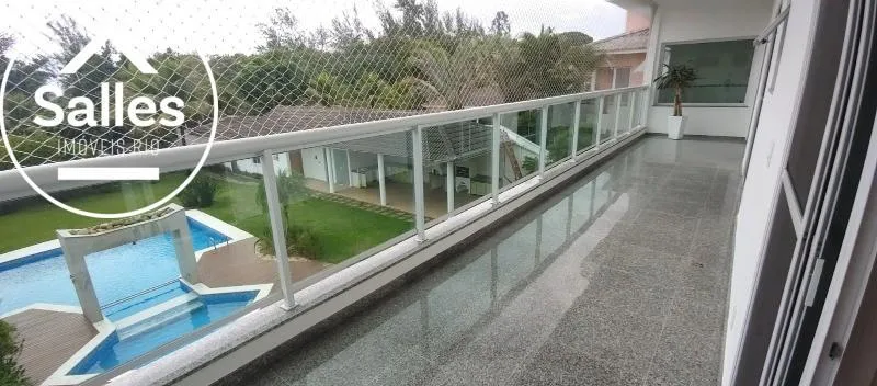 Casa sem mobília com 4 quartos, 5 banheiros e varanda — photo 32