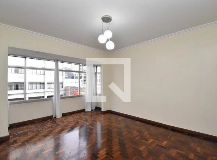 Apartamento de 3 dormitorios con balcón y 140 m² — photo 4