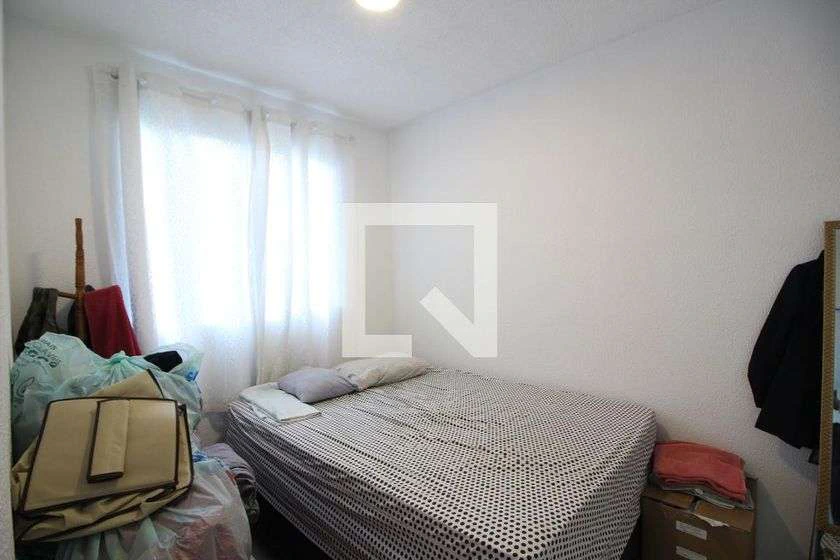 Apartamento de 2 quartos com 1 banheiro e cozinha separada — photo 18