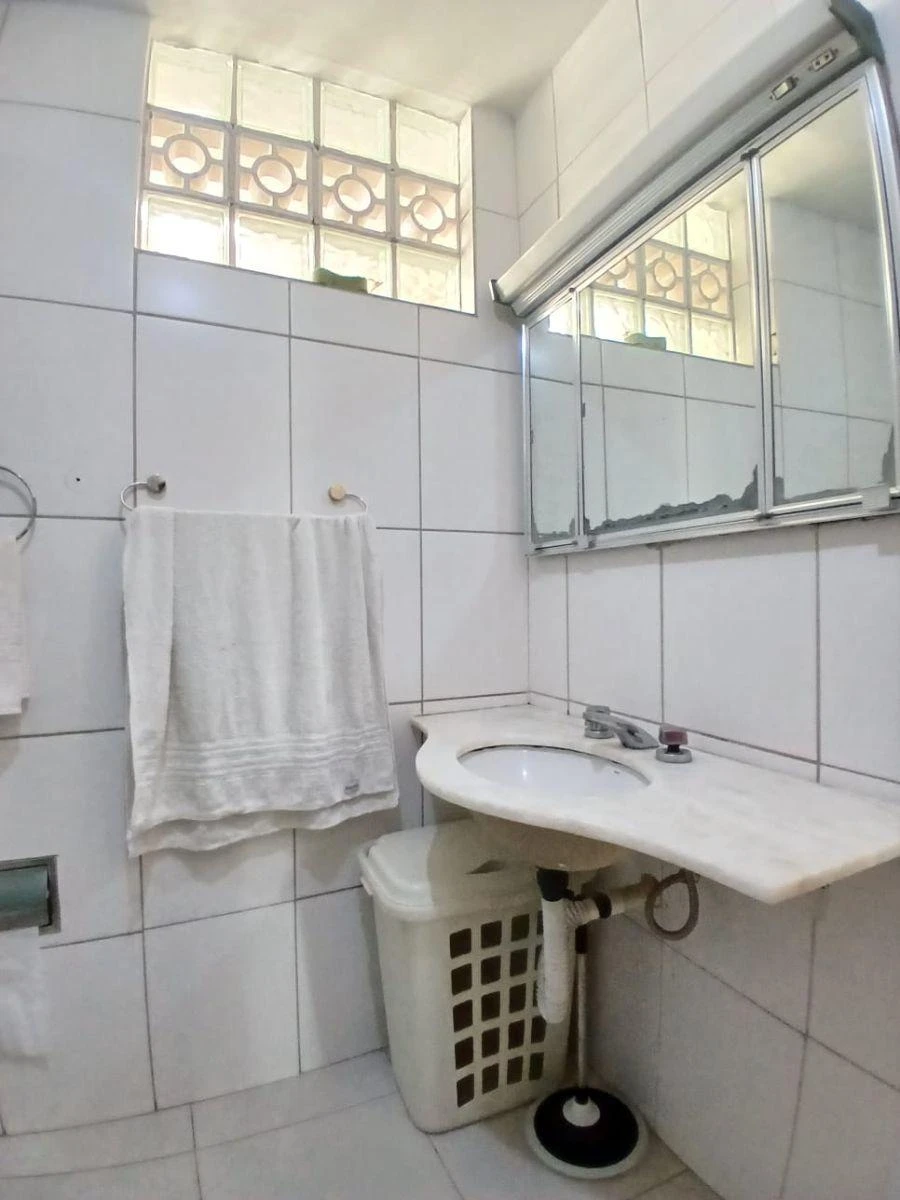 Furnished 90 m² apartment with 2 bedrooms and 1 bathroom — photo 16