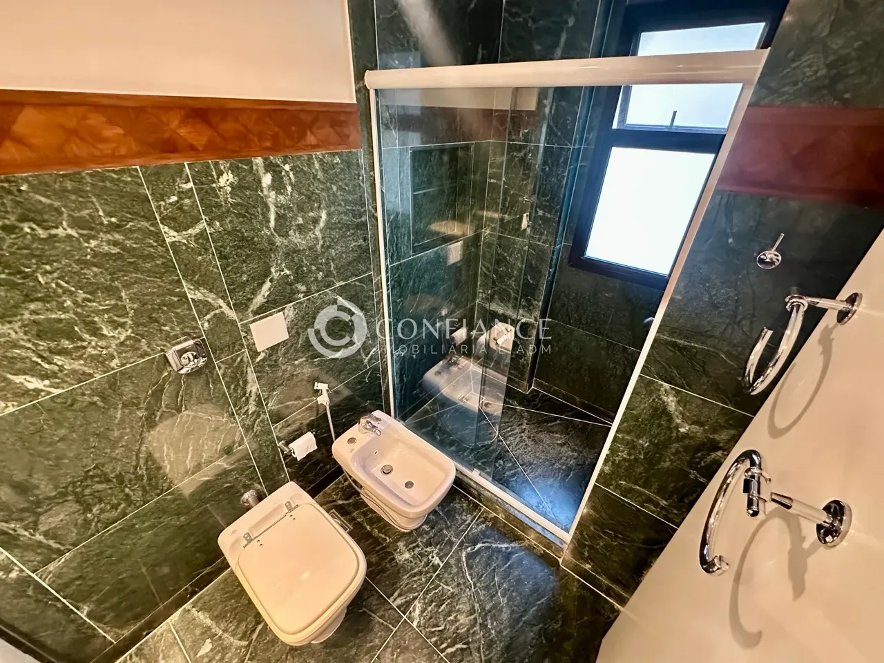 Apartamento de 230 m² com 2 quartos e armários embutidos — photo 31