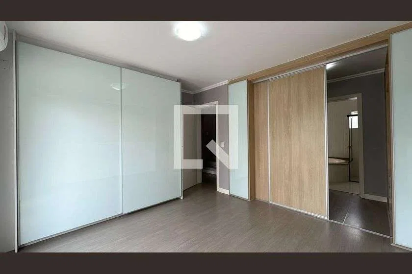 Home office in a 3-bedroom house, 180 m² — photo 21