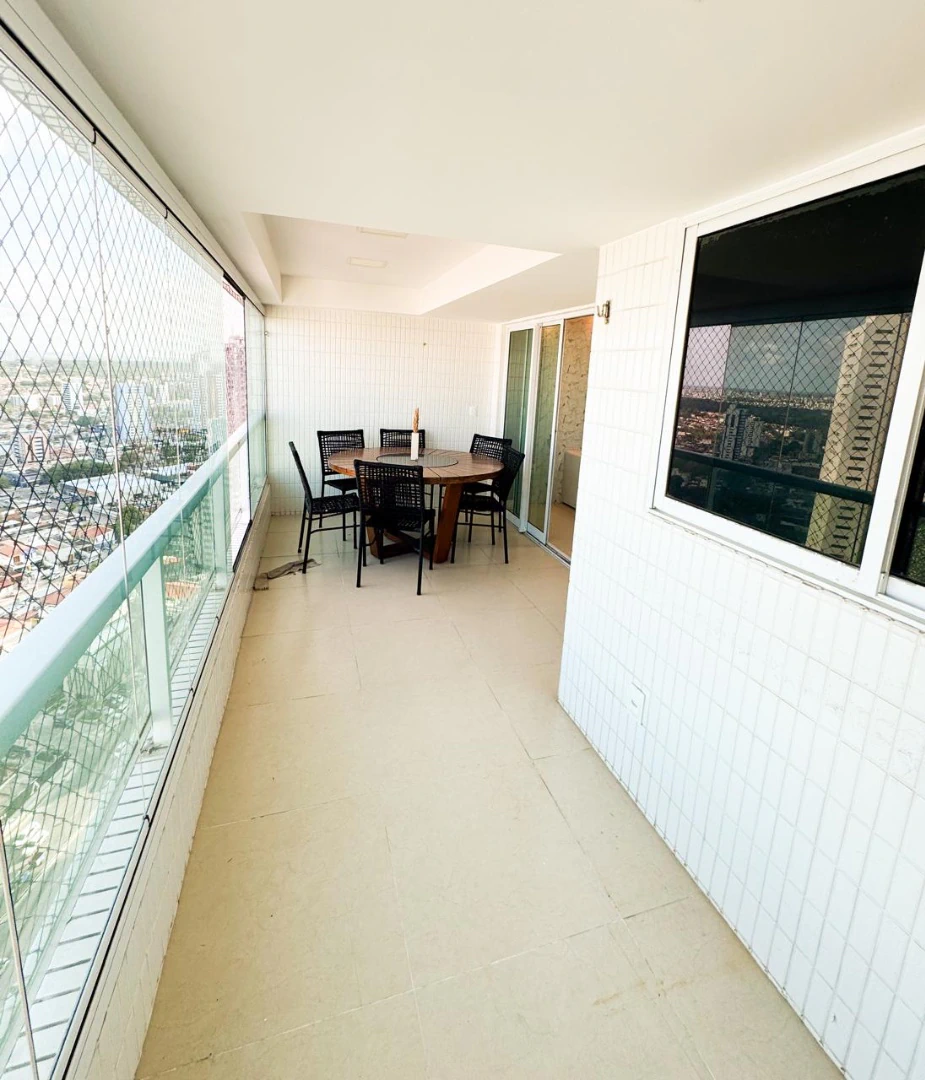 153 m² apartment with 4 en-suite bedrooms and 3 parking — photo 5