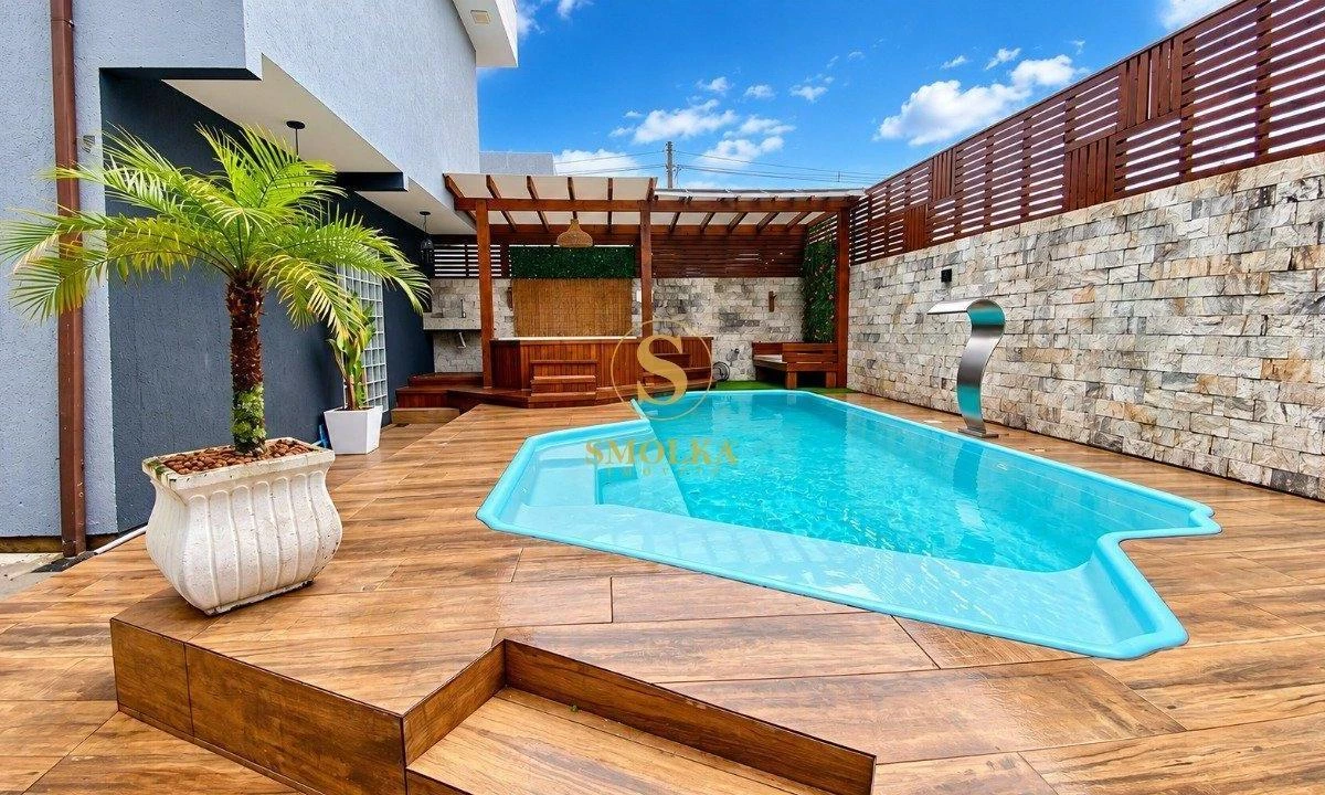 3-bedroom house with a home office in Florianópolis — photo 31