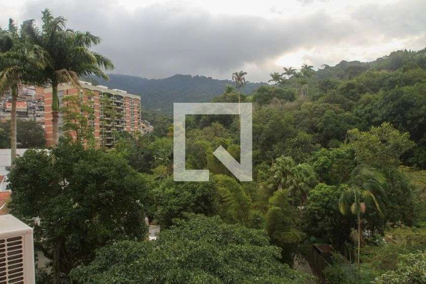 200 m² furnished apartment with 6 bedrooms and great view — photo 15