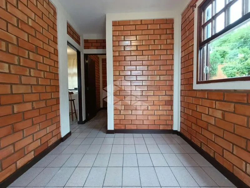 3-bedroom house with a garden — photo 30