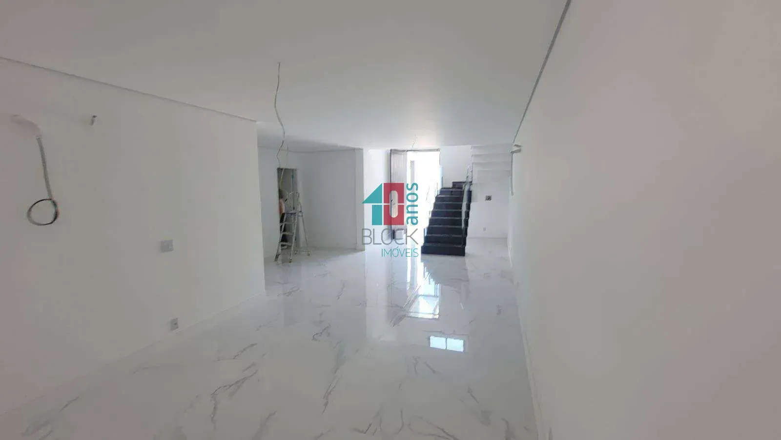 Condo house with 5 bedrooms and 5 en-suites — photo 30