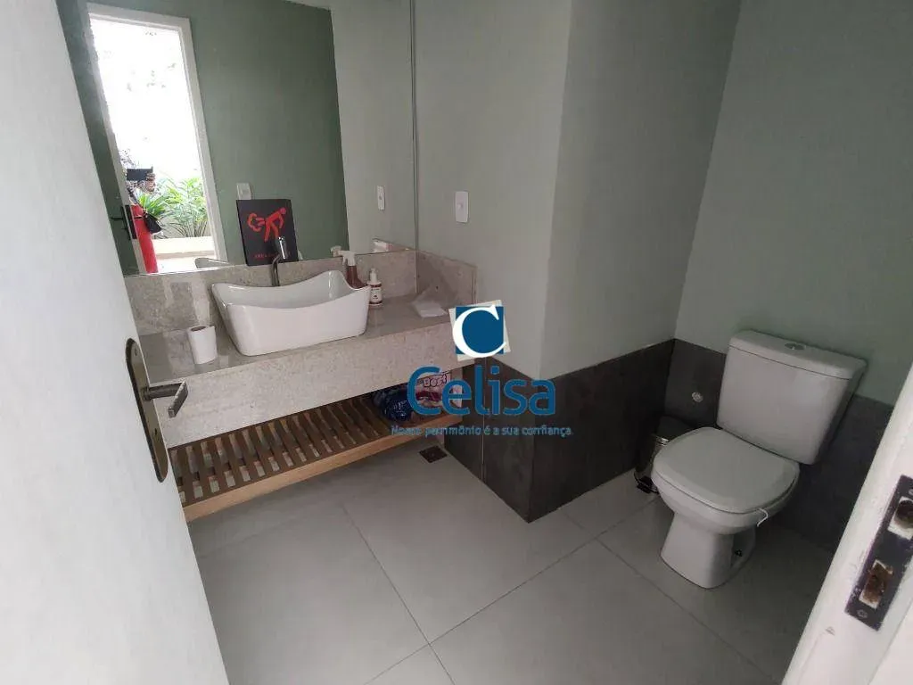 Furnished 294 m² apartment with a balcony grill — photo 71