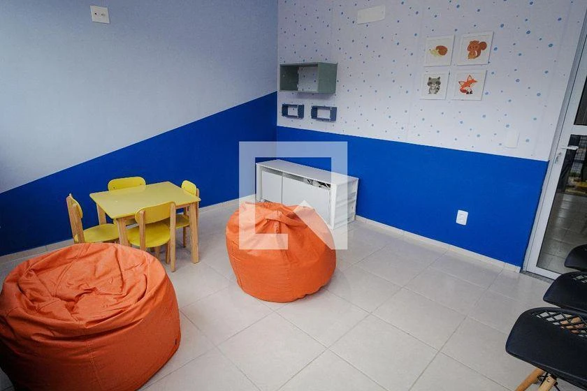 2-bedroom rental apartment with balcony sink and grill — photo 32