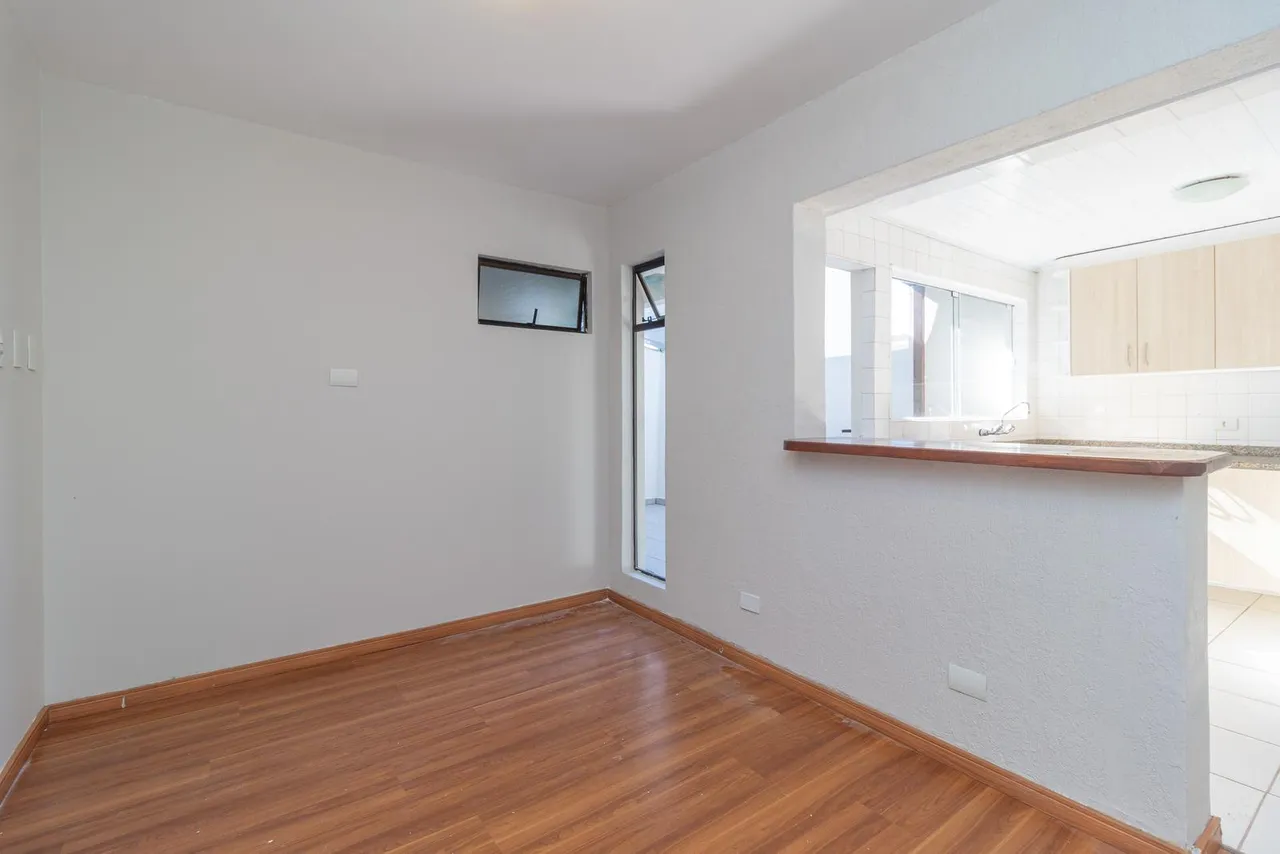 4-bedroom house with 4 bathrooms and 1 parking spot — photo 14