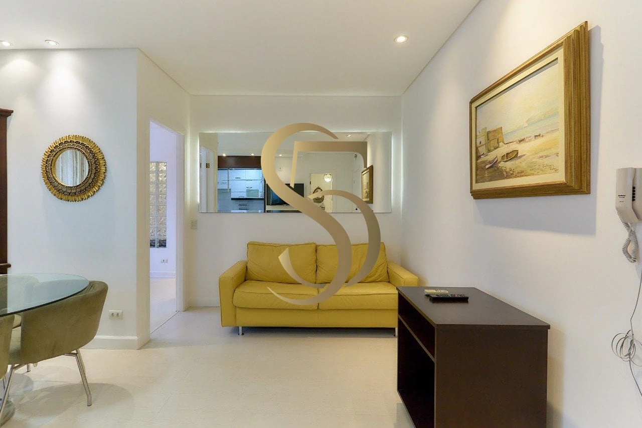 Bathtub in a one-bedroom apartment, 103 m² — photo 10