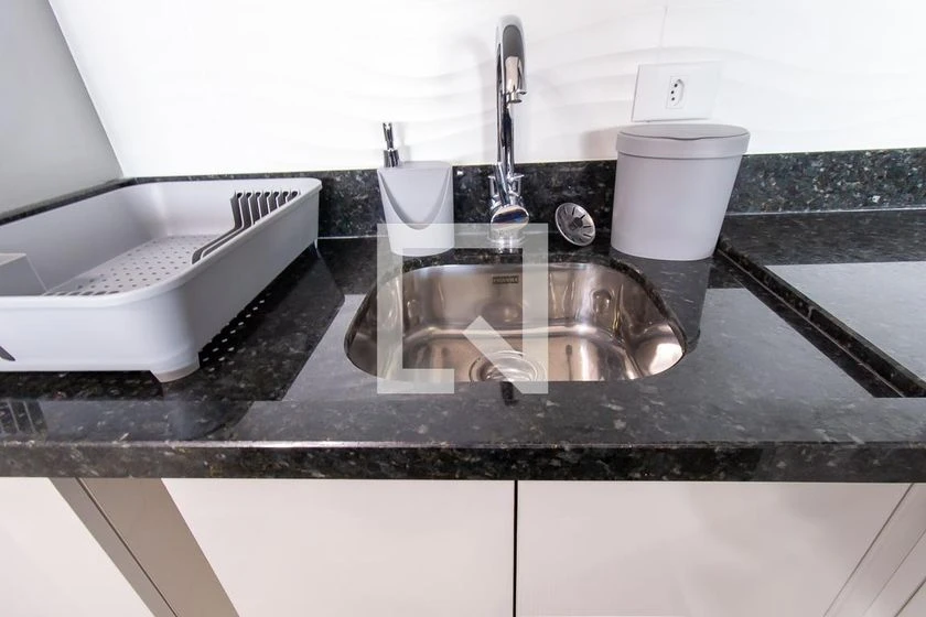 Studio mobiliado com quarto e cozinha integrada — photo 10