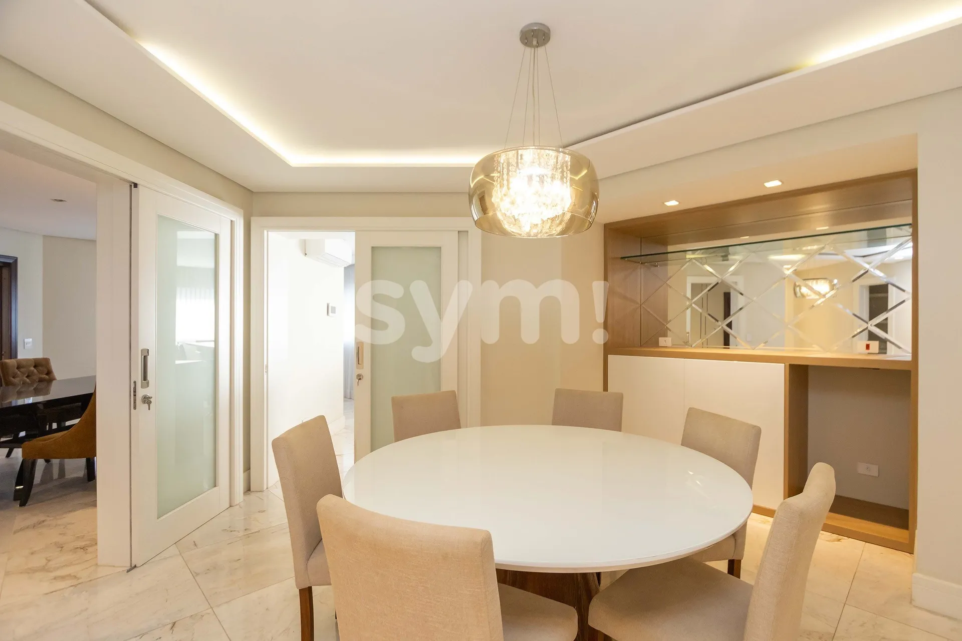 Квартира 442 м² з каміном та панорамними вікнами — photo 25