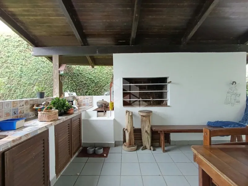 House, 600 m², with a bathtub — photo 18