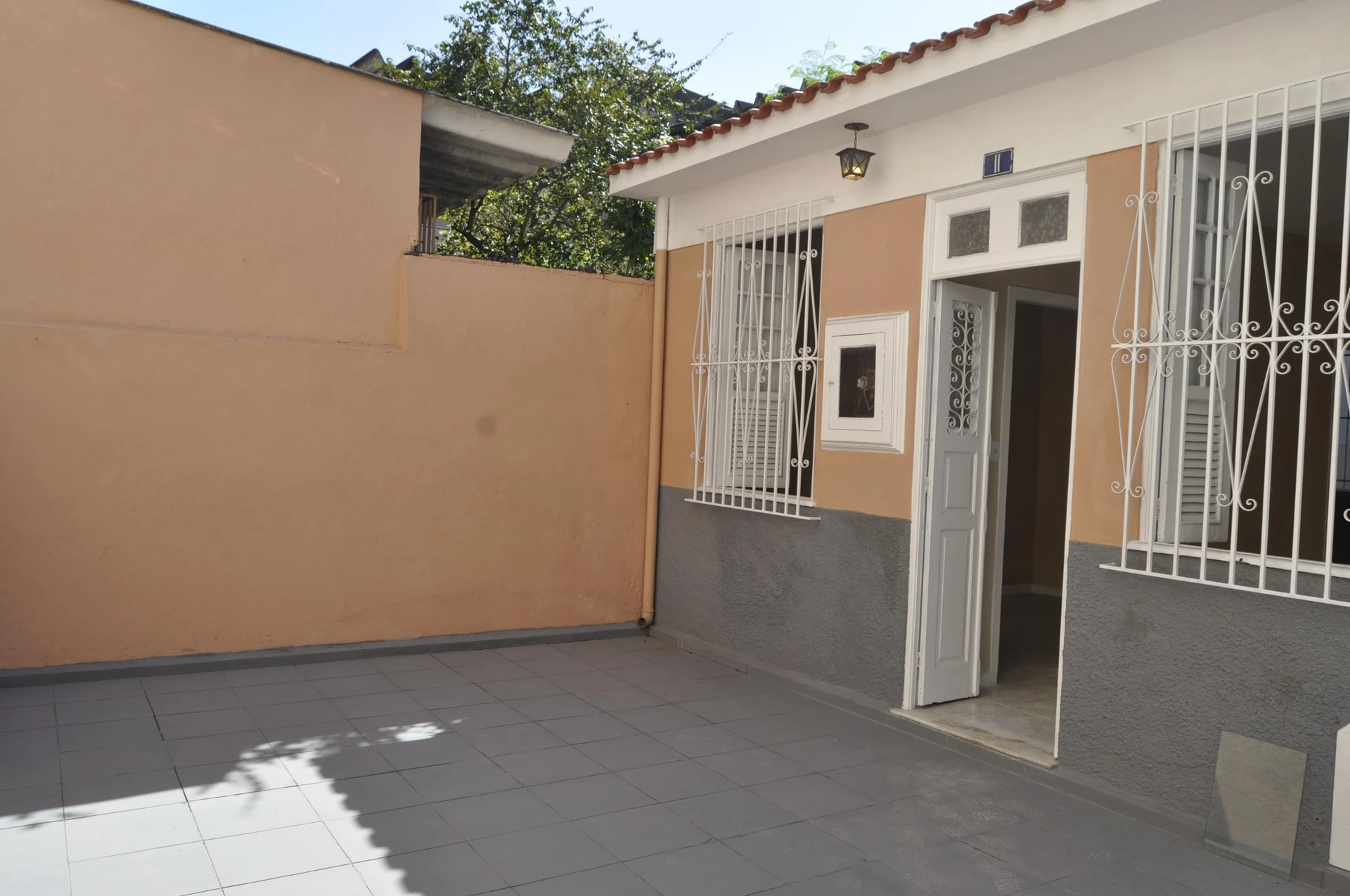 2-bedroom house with a garden in Rio de Janeiro — photo 2