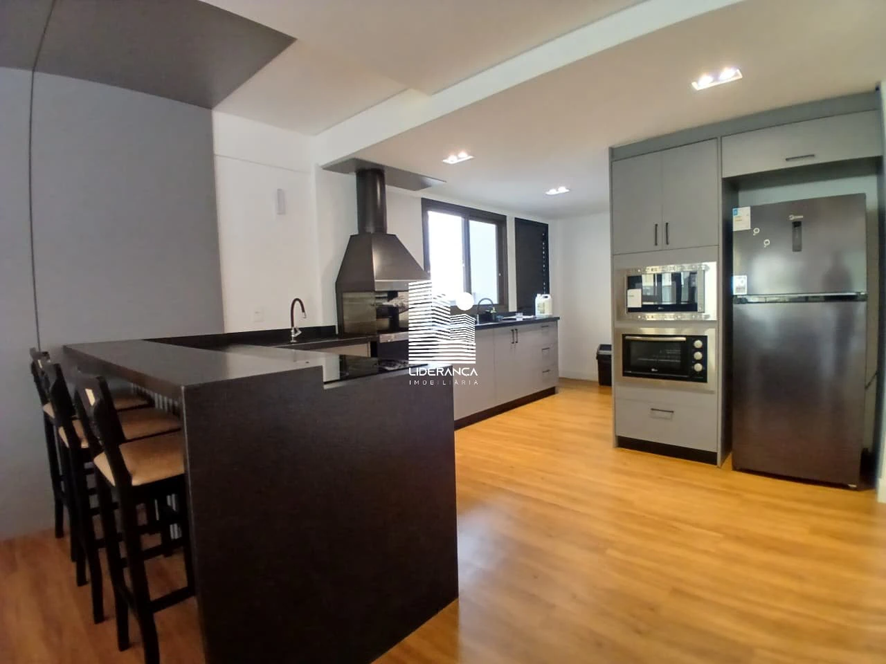 Furnished apartment, 64 m², with a home office — photo 28